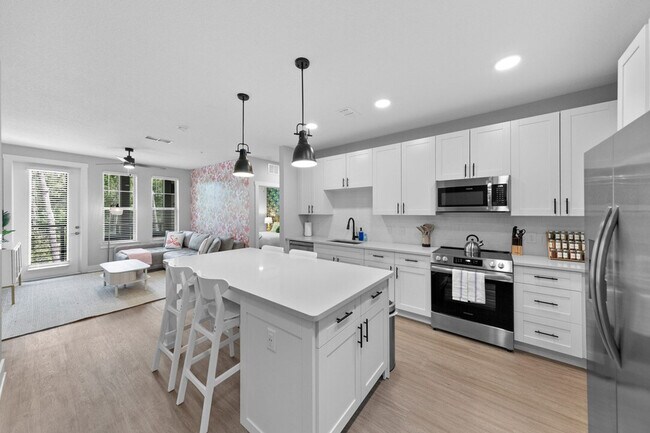 Building Photo - 11830 Buckfield Cir