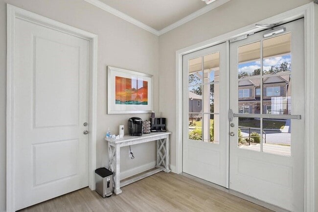 Building Photo - 1852 Auburn Rd