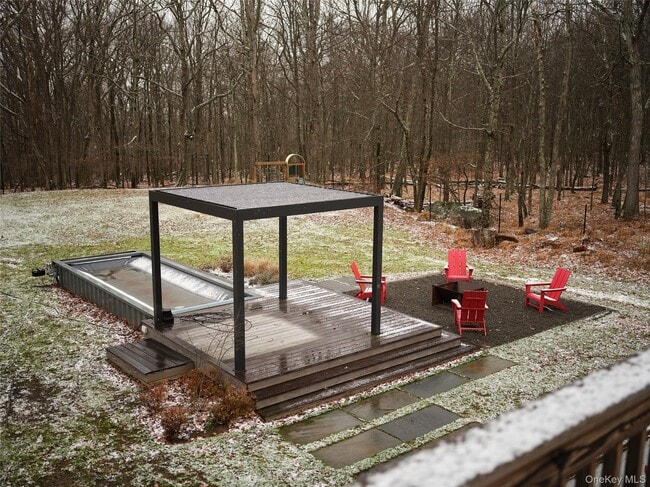 Building Photo - 285 Circle Rd