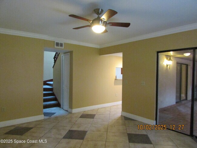 Building Photo - 49 Piney Branch Way