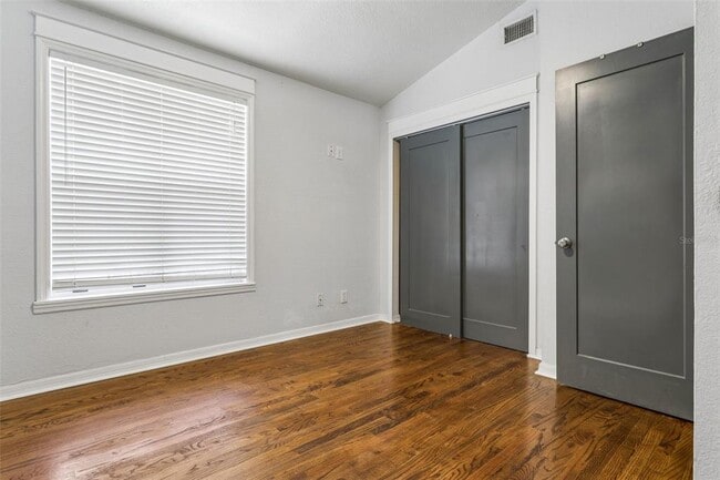 Building Photo - 5720 Dalden Dr
