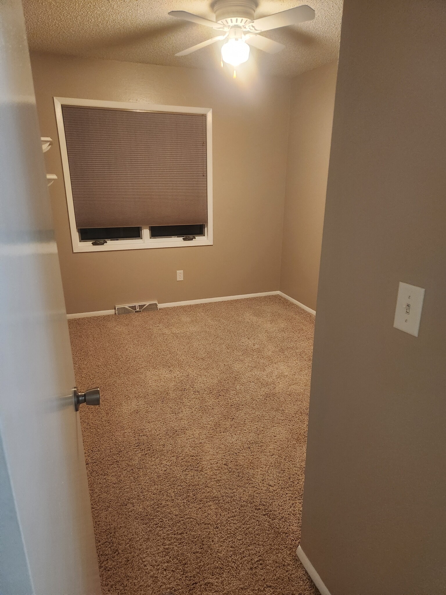 Bedroom 4 - 1150 Hauer Dr