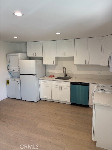 Building Photo - 5720 Wallis Ln