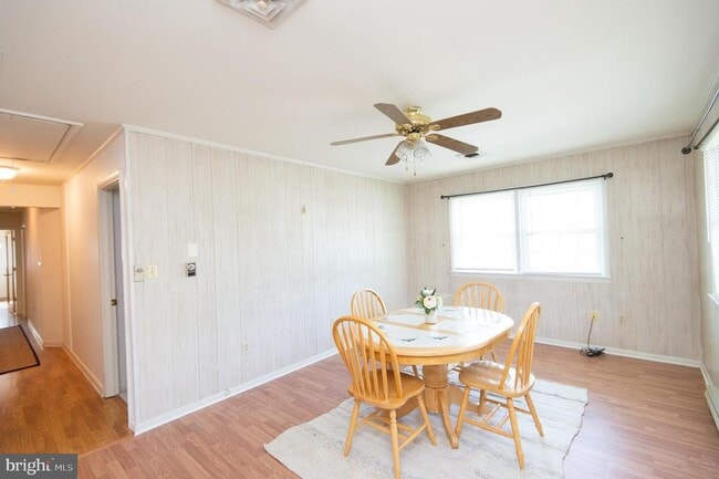 Building Photo - 110 Middle St