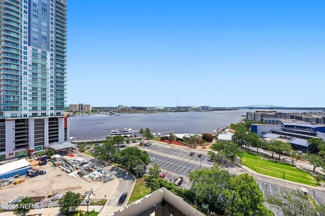 Building Photo - 1478 Riverplace Blvd