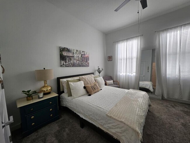 Building Photo - 4823 Waltham Forest Dr