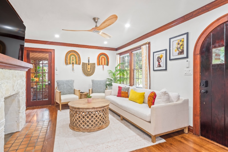 Building Photo - 949 Victory Dr SW