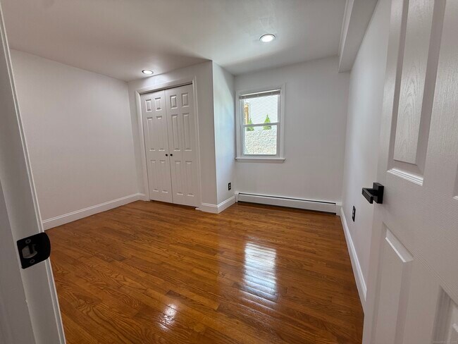Building Photo - 29 Blueberry Hill Rd