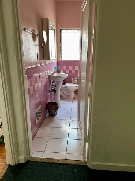 Bathroom - 6500 Orange St