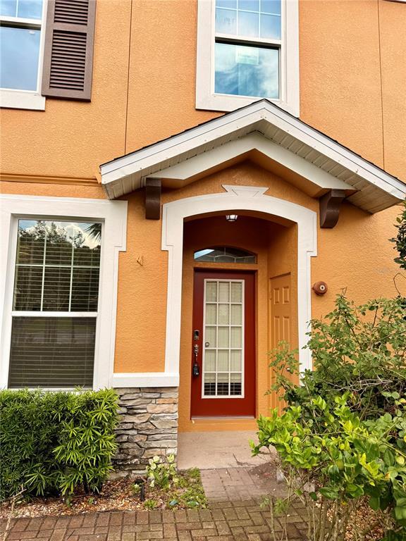 Building Photo - 9412 Strongbark Ln