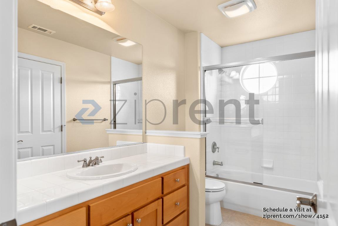 Building Photo - 457 Norwood Cir