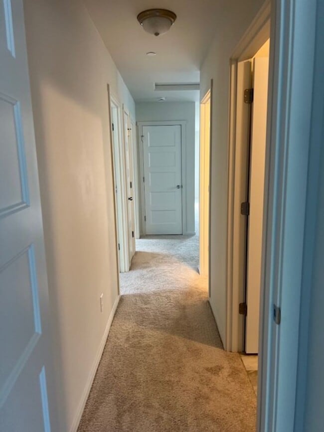 Building Photo - Beautiful 3 Bedroom property in Marysville!!