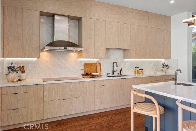 Building Photo - 14519 Greenleaf St