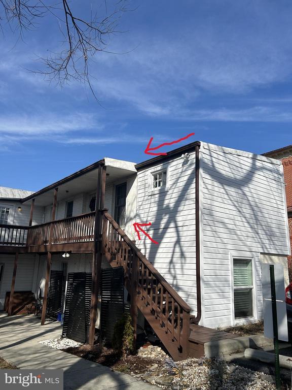 Building Photo - 514 N Market St