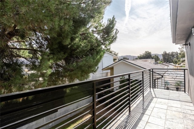 Building Photo - 10754 Nassau Ave