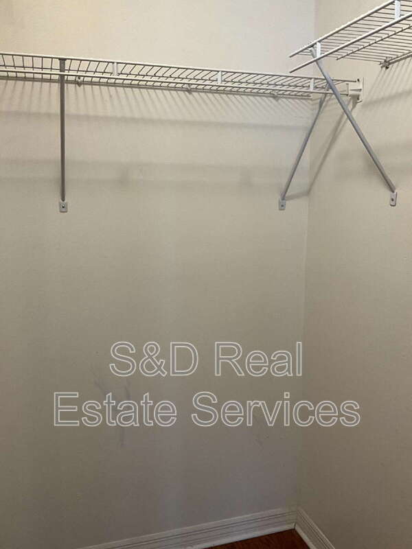 Building Photo - 4038 Doral