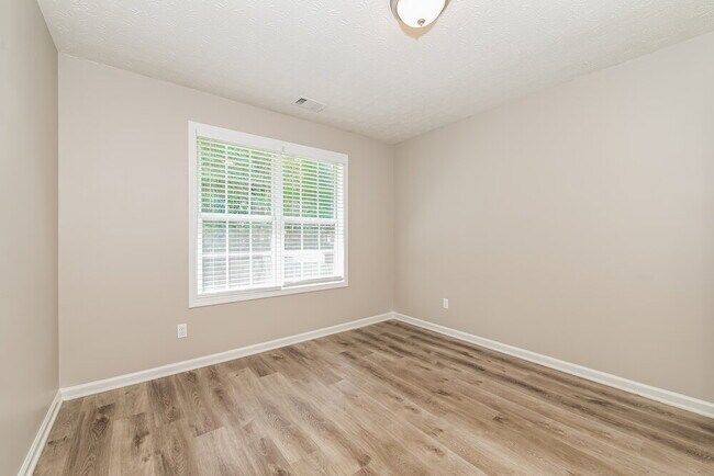Building Photo - 3722 Fryeburg Ln