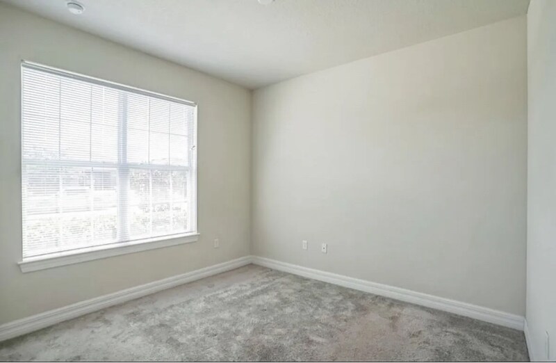 Building Photo - 2132 Live Oak Lake Rd