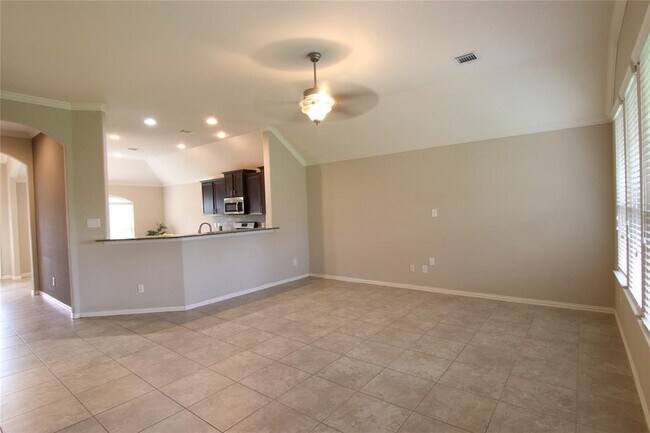 Building Photo - 6719 Rambling Manor Ct