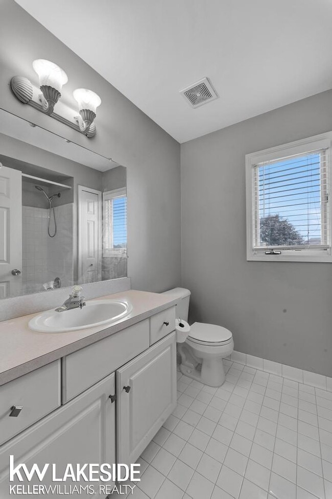 Building Photo - 51460 Blue Spruce Dr