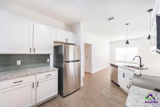 Building Photo - 2141 GA-127
