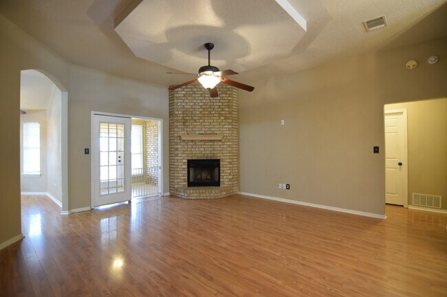 Building Photo - 5301 Williams Dr