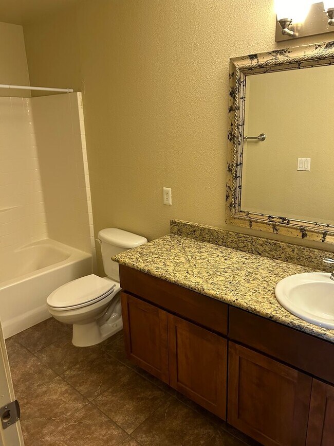 Building Photo - Wonderful Rental