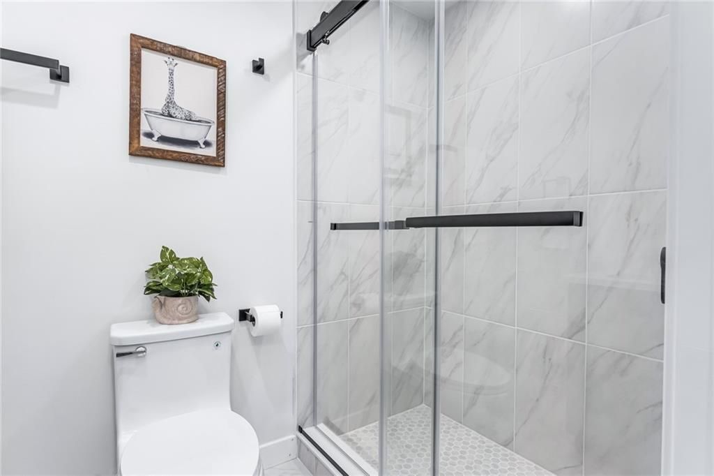 Building Photo - 50 Murray St