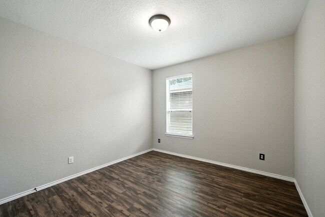 Building Photo - 4314 Roaring Timber Dr
