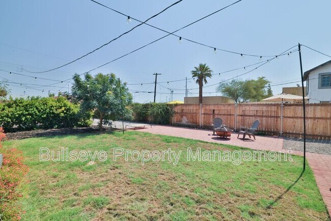 Building Photo - 1238 E McKinley St