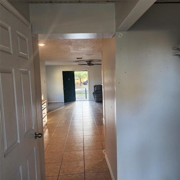 Building Photo - 305 NW 11th Ave