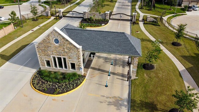 Building Photo - 15727 Ballater Ridge Ln