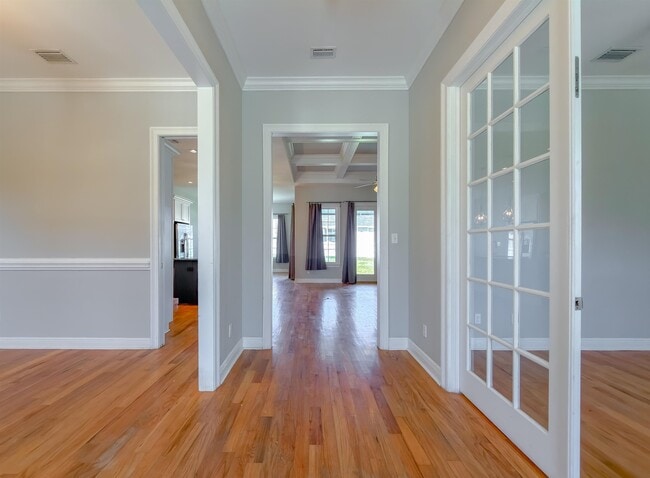 Building Photo - 2508 Goldenrod Wy