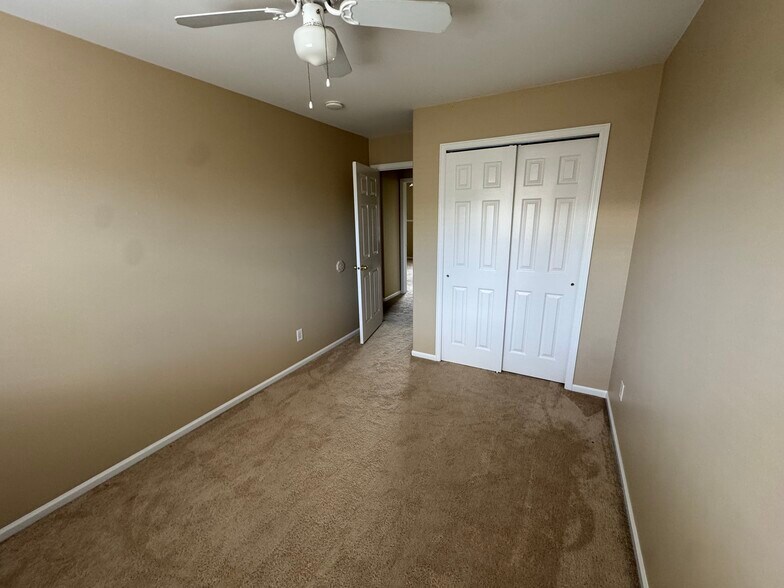 Building Photo - 4243 Gunbarrel Dr