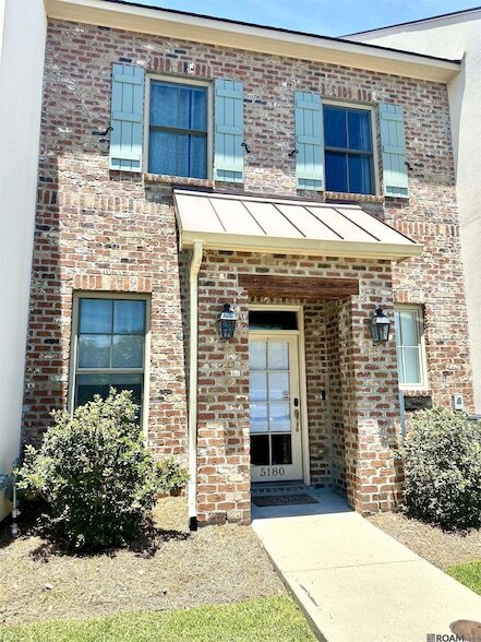 Building Photo - 5180 Myrtle Trail Dr