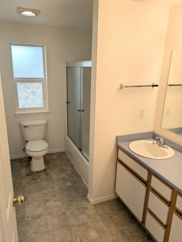 Building Photo - 17987 SW 115th Ave