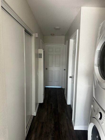 Building Photo - 446 W 126th St