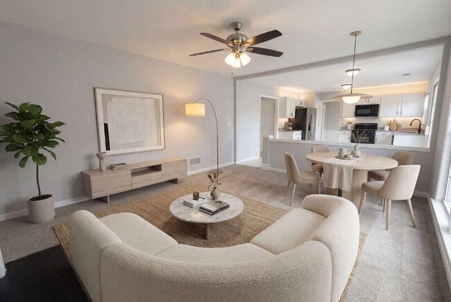 Building Photo - 370 Darter Run NW