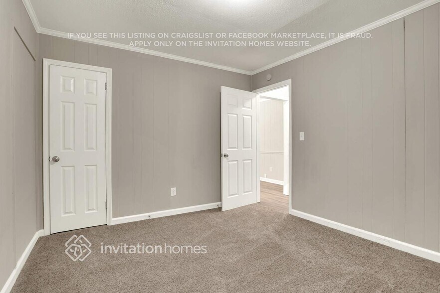 Building Photo - 469 Stephenson Rd