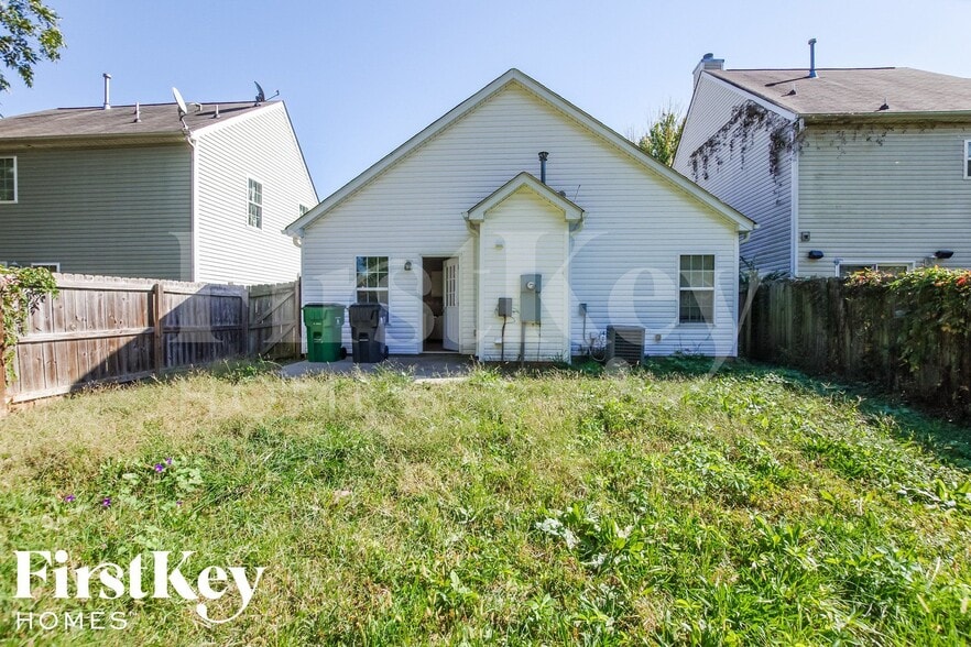 Building Photo - 2445 Anna Garrison Rd