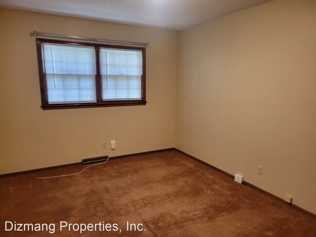 Building Photo - 3 br, 2 bath House - 656 W Katella St.