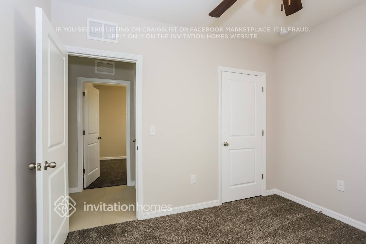 Building Photo - 3871 Golden Oriole Pkwy