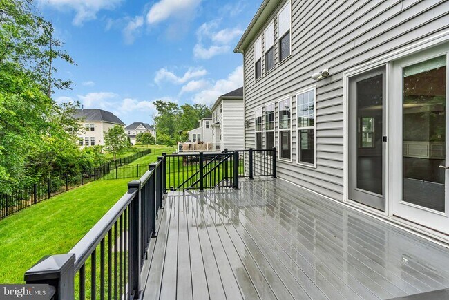 Building Photo - 40578 Sculpin Ct