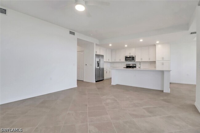 Building Photo - 5749 Double Eagle Cir