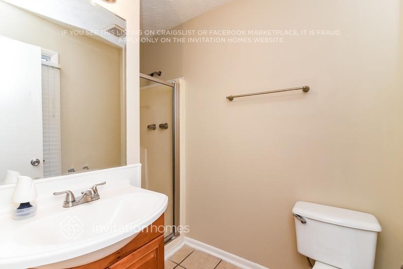 Building Photo - 3396 San Antonio Dr