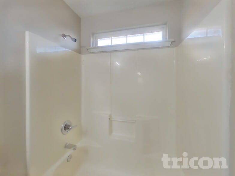 Building Photo - 2103 Academy Way