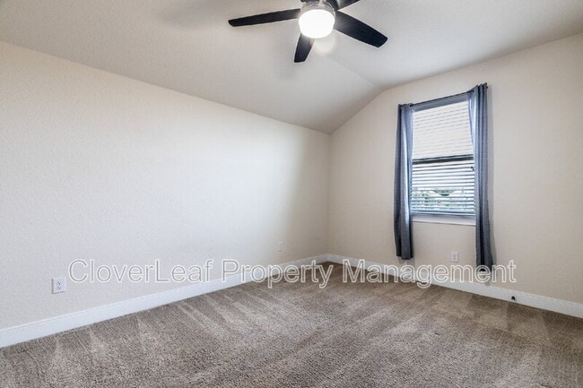 Building Photo - 908 Sussex Cove