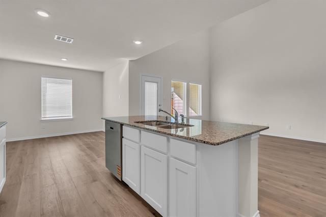 Building Photo - 5111 Eden Pt Dr