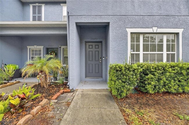 Building Photo - 13123 Kings Crossing Dr