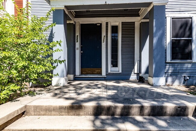 Building Photo - 723 E Euclid Ave